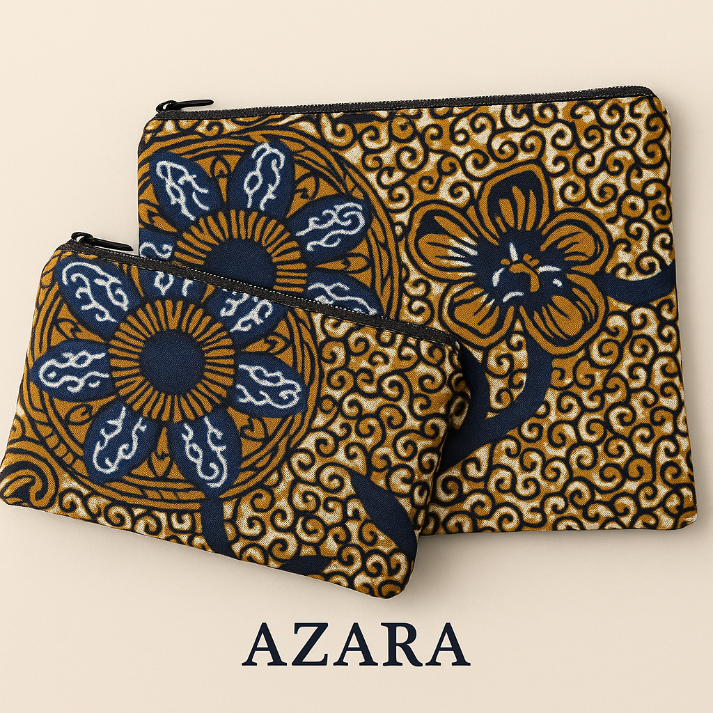 Chaque duo se compose de deux pochettes zippées assorties, pensées pour accompagner vos gestes du quotidien avec beauté et simplicité : trousse de maquillage, pochette de sac, organiseur de voyage ou accessoire de sortie.