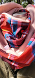 *Snood xxl en madras doublé en polaire – Confort et style tropical