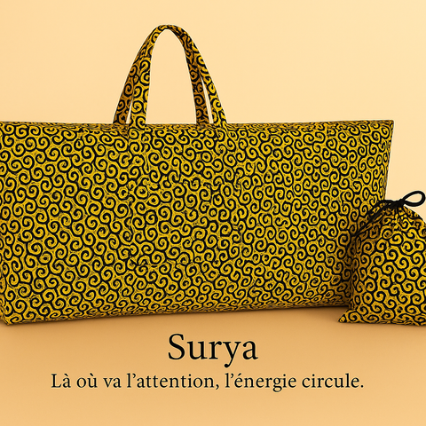 Chaque sac a été pensé pour accompagner les femmes et les hommes en quête d’équilibre, que ce soit en salle de yoga, en studio, à la plage ou lors de leurs escapades sportives.