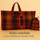 Chaque sac a été pensé pour accompagner les femmes et les hommes en quête d’équilibre, que ce soit en salle de yoga, en studio, à la plage ou lors de leurs escapades sportives.